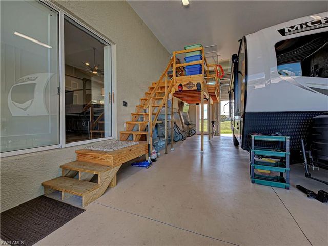 48 Lark DR, Placida, FL 33946