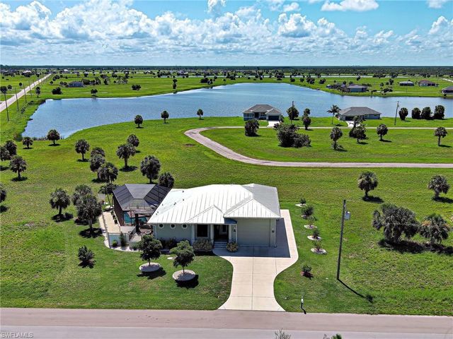 48 Lark DR, Placida, FL 33946