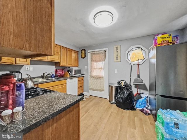 5900 HAMILTON AVE, Baltimore, MD 21237