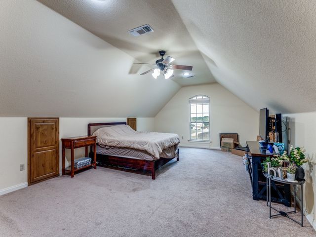 5584 Justine Place, Fort Worth, TX 76126