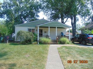 2956 Gardner Avenue, Berkley, MI 48072