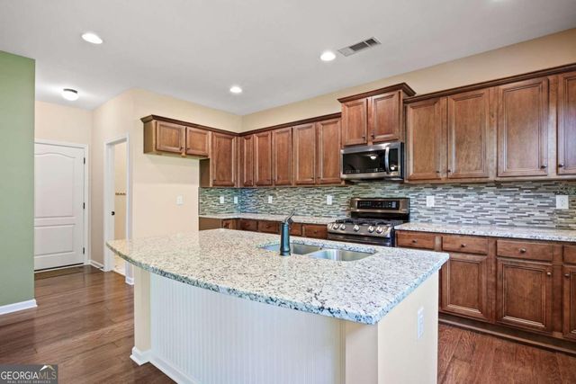 407 Ward Farm Drive, Powder Springs, GA 30127