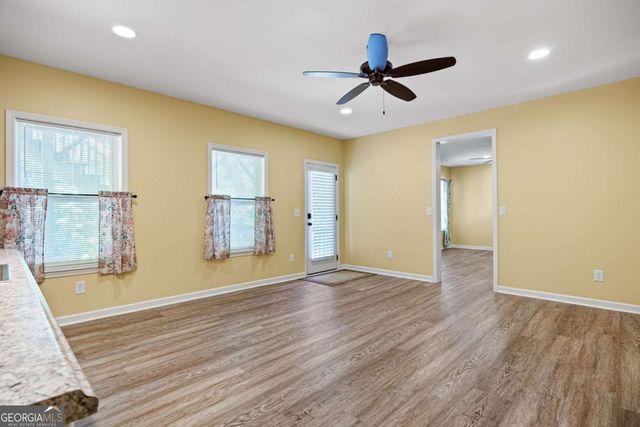 407 Ward Farm Drive, Powder Springs, GA 30127