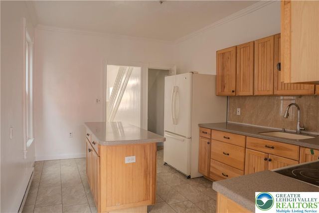 409 West Washington Street, Allentown City, PA 18102