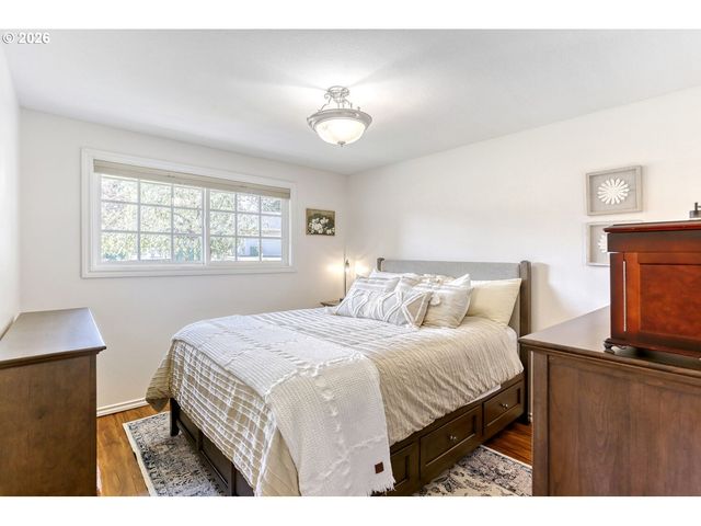 12405 Sw BERRYHILL Ln, Beaverton, OR 97008