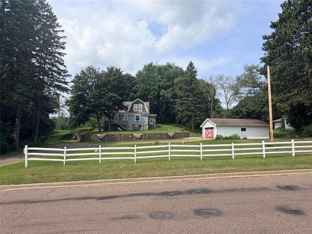 2022 Wheaton Street, Chippewa Falls, WI 54729