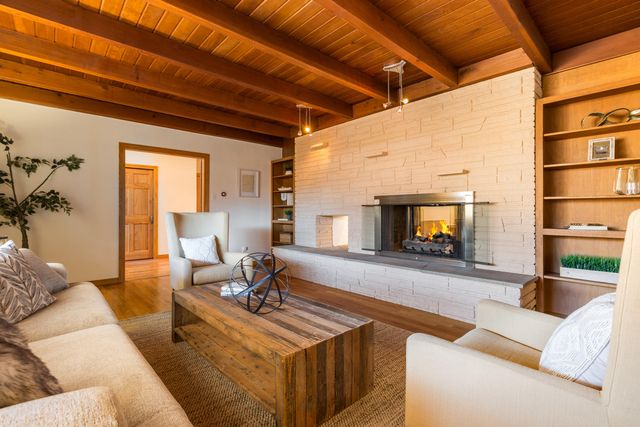 1306 Washington Street NE, Albuquerque, NM 87110