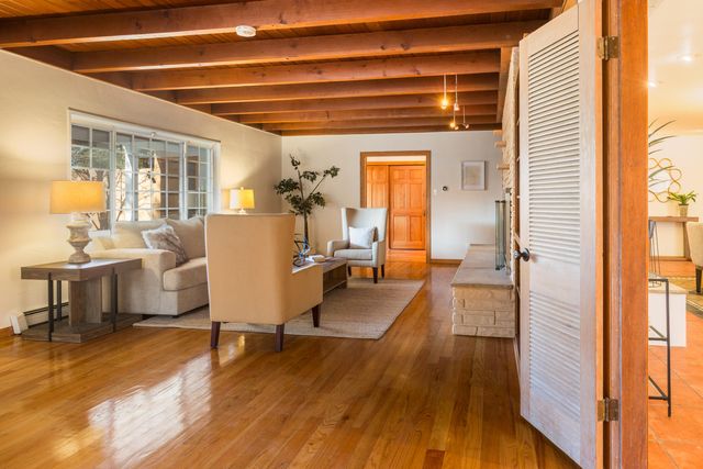 1306 Washington Street NE, Albuquerque, NM 87110