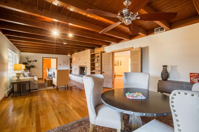 1306 Washington Street NE, Albuquerque, NM 87110