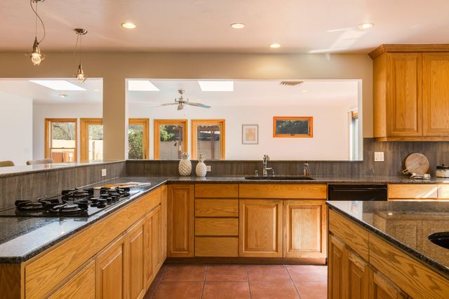 1306 Washington Street NE, Albuquerque, NM 87110