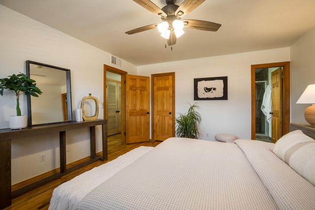 1306 Washington Street NE, Albuquerque, NM 87110