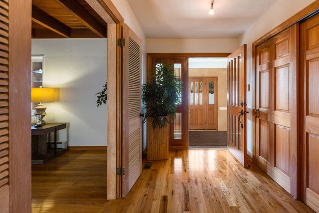 1306 Washington Street NE, Albuquerque, NM 87110