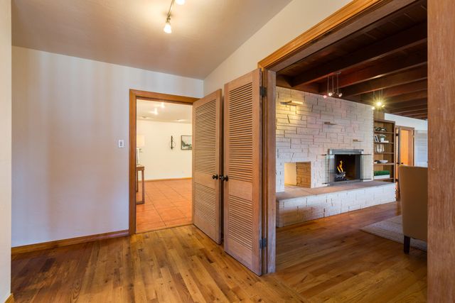 1306 Washington Street NE, Albuquerque, NM 87110