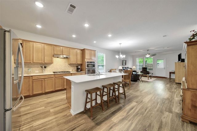 2114 Lost Timbers Drive, Conroe, TX 77304