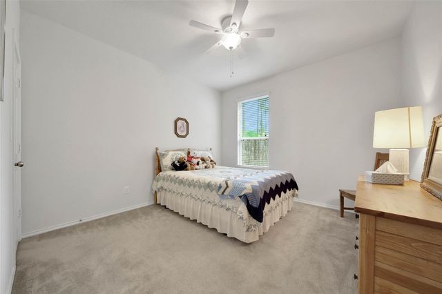 2114 Lost Timbers Drive, Conroe, TX 77304