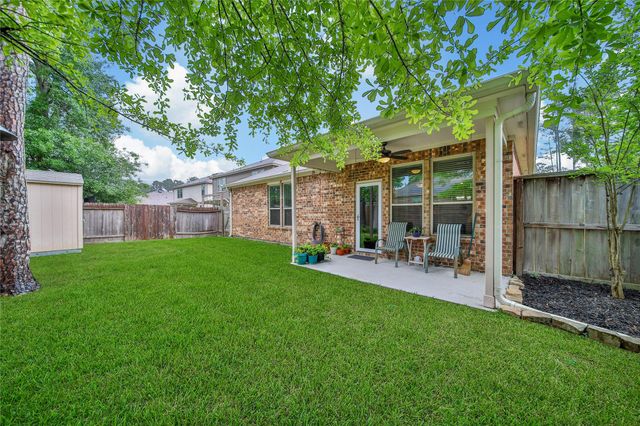 2114 Lost Timbers Drive, Conroe, TX 77304