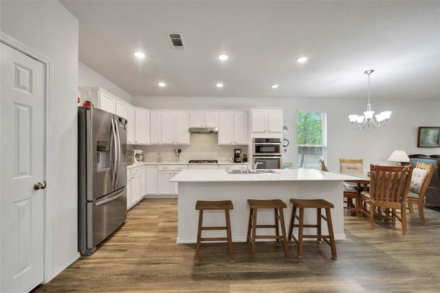 2114 Lost Timbers Drive, Conroe, TX 77304