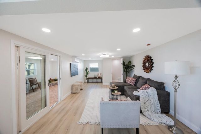 280 41ST AVENUE, St Pete Beach, FL 33706