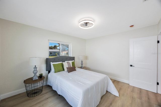 280 41ST AVENUE, St Pete Beach, FL 33706