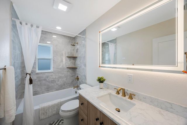 280 41ST AVENUE, St Pete Beach, FL 33706