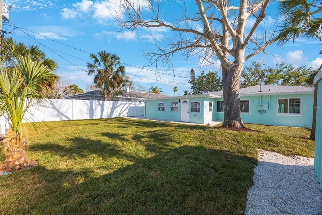 280 41ST AVENUE, St Pete Beach, FL 33706