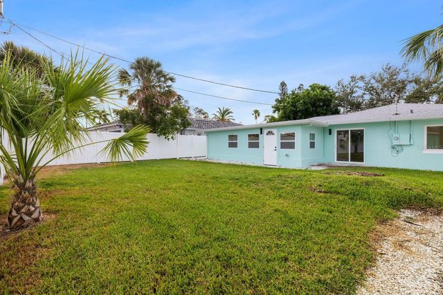 280 41ST AVENUE, St Pete Beach, FL 33706