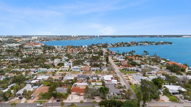 280 41ST AVENUE, St Pete Beach, FL 33706