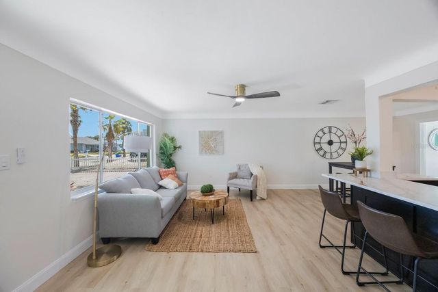 280 41ST AVENUE, St Pete Beach, FL 33706