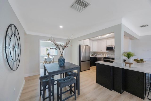 280 41ST AVENUE, St Pete Beach, FL 33706