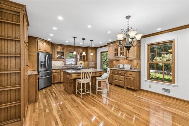 3341 Hickory Crest Drive NW, Marietta, GA 30064