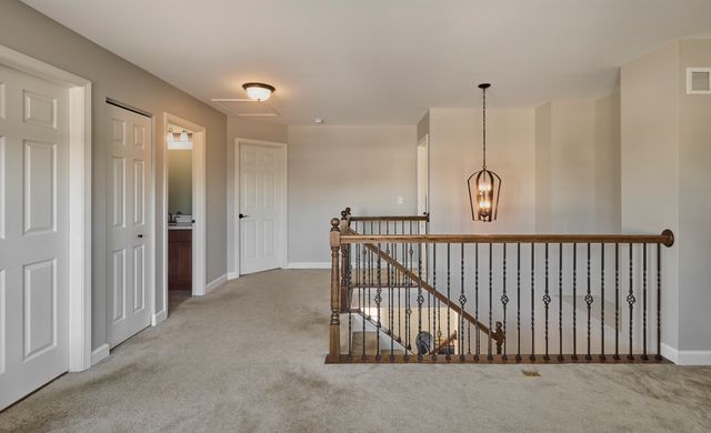 2732 Woodworth Avenue, Woodstock, IL 60098