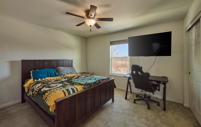 2732 Woodworth Avenue, Woodstock, IL 60098