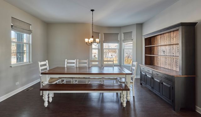 2732 Woodworth Avenue, Woodstock, IL 60098