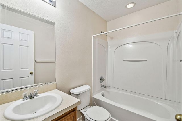 14666 WATER LOCUST DRIVE, Orlando, FL 32828