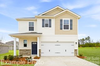2945 31st Street Lane NE, Hickory, NC 28601