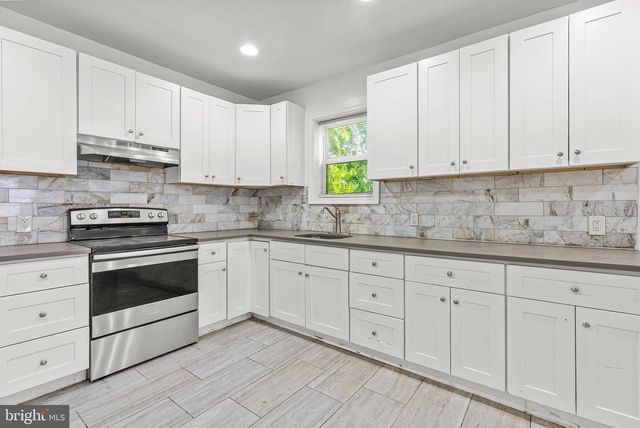 2135 N 20TH ST, Philadelphia, PA 19121