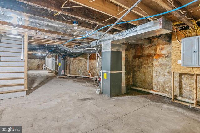 2135 N 20TH ST, Philadelphia, PA 19121