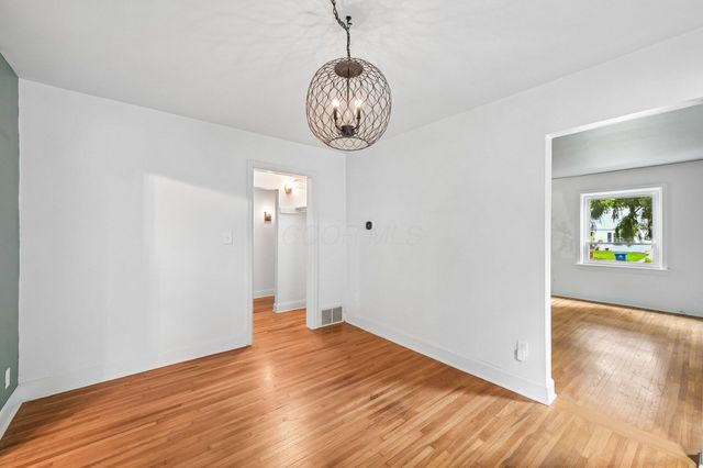 175 W Weisheimer Road, Columbus, OH 43214
