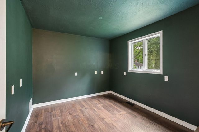 175 W Weisheimer Road, Columbus, OH 43214