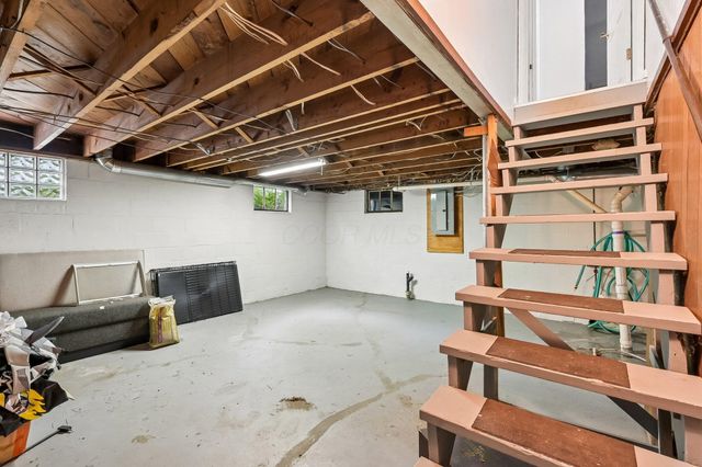 175 W Weisheimer Road, Columbus, OH 43214