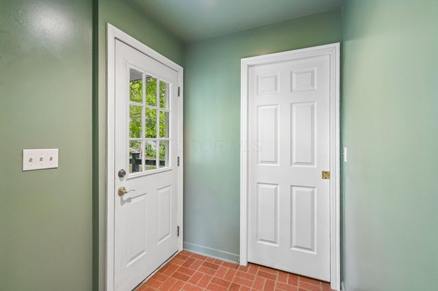 175 W Weisheimer Road, Columbus, OH 43214