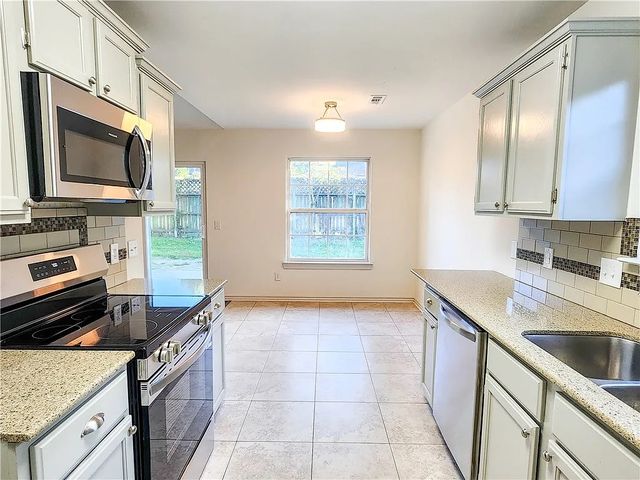 711 Applegate Lane, Lincoln, AR 72744