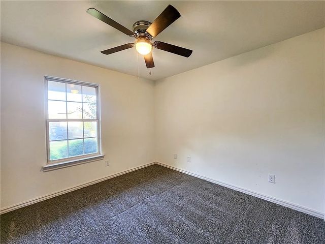 711 Applegate Lane, Lincoln, AR 72744
