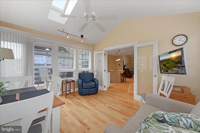 10 GANTZ MDWS, Mount Joy, PA 17552