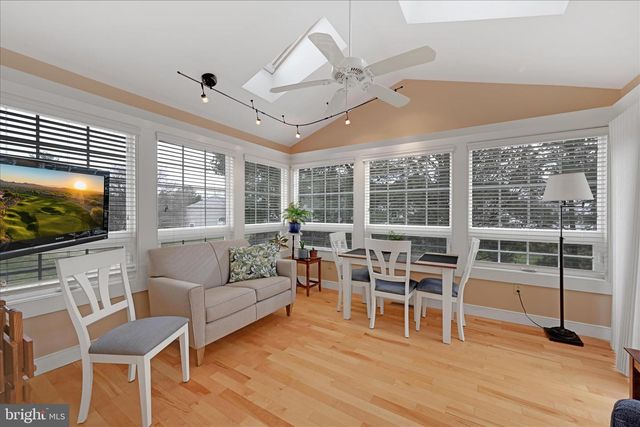 10 GANTZ MDWS, Mount Joy, PA 17552