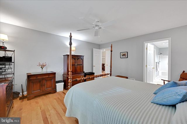 10 GANTZ MDWS, Mount Joy, PA 17552