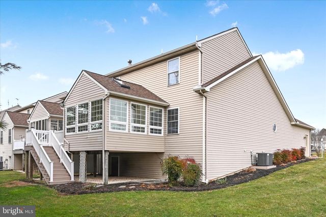 10 GANTZ MDWS, Mount Joy, PA 17552