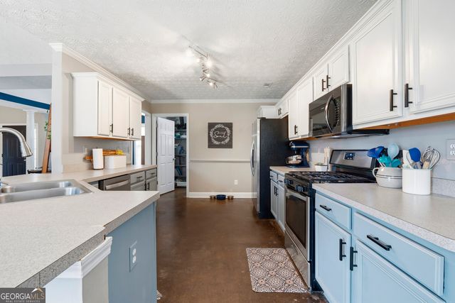 260 Bridgemill Lane, Hampton, GA 30228
