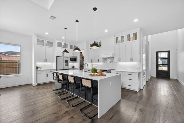 1322 Genoa Circle, Garland, TX 75040