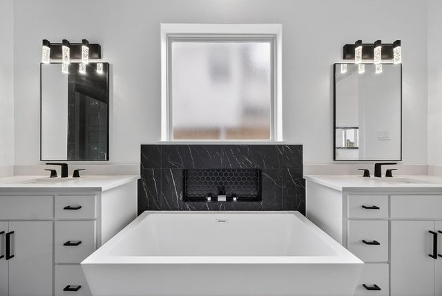 1322 Genoa Circle, Garland, TX 75040